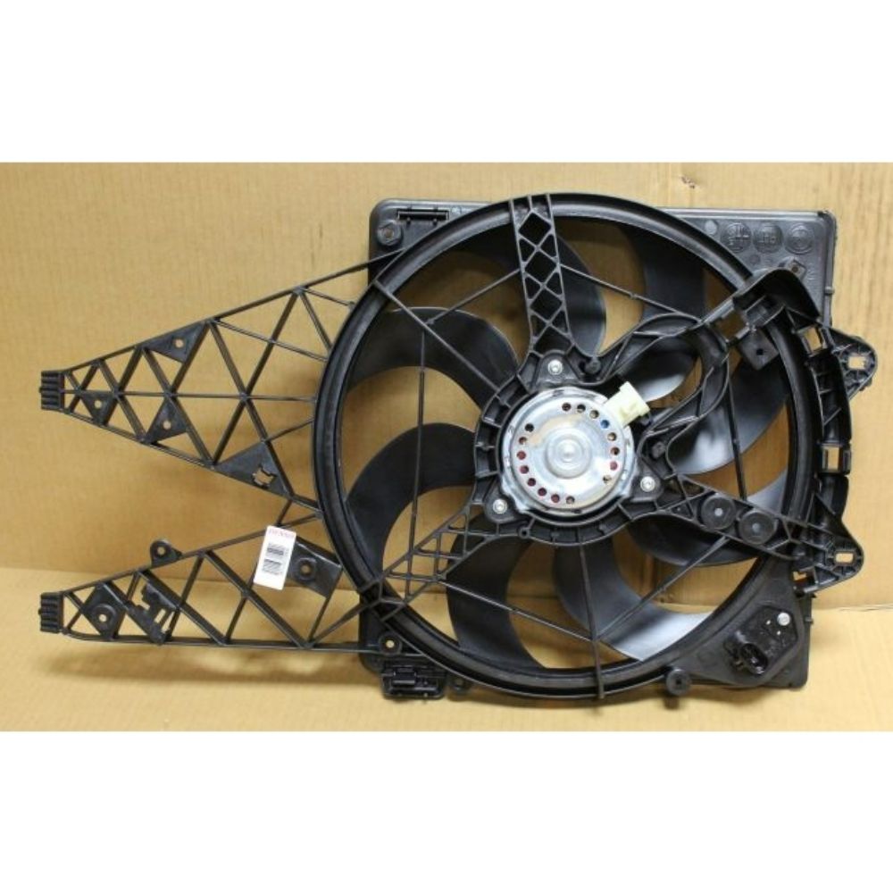 Product Code : 95509899 - Opel Combo D Radiator Fan Motor Complete with Hood GM Original 95509899 - 1341077