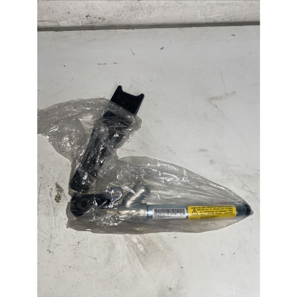 Product Code : 13277939 - Opel Insignia A Right Front Seat Seat Belt Tensioner Complete GM Genuine 51997677 - 12782063