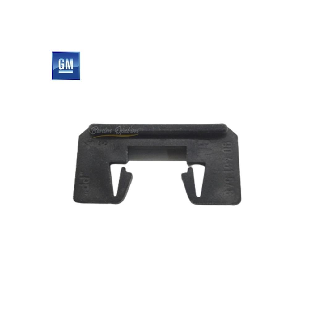 Product Code : 90461548 - Opel Omega B, Vectra A Rear Bumper Clip GM Genuine 1405950 - 90461548