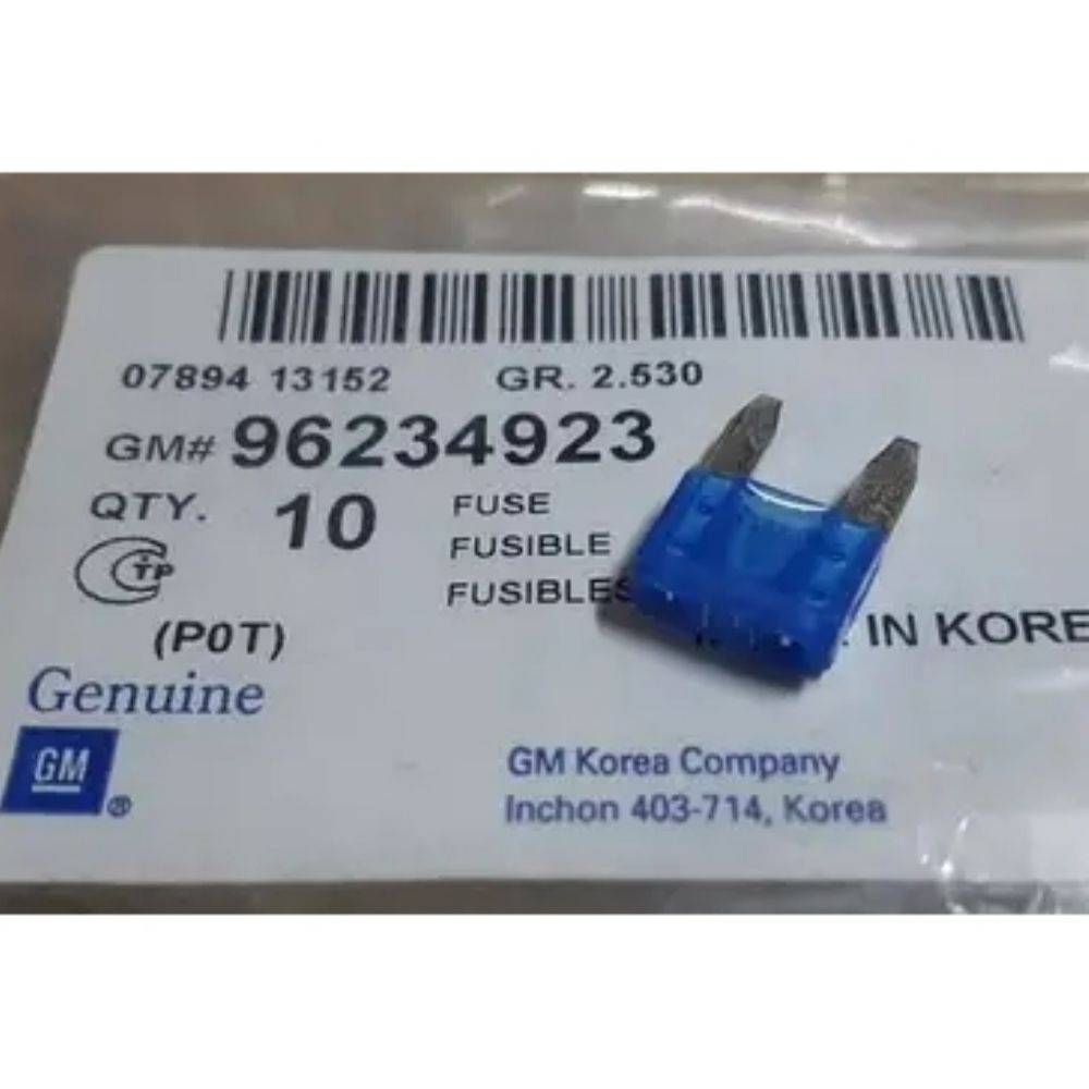 Product Code : 96234923 - Opel Antara, Chevrolet Captiva Small Fuse Blue 15 Amp. GM Original 96234923