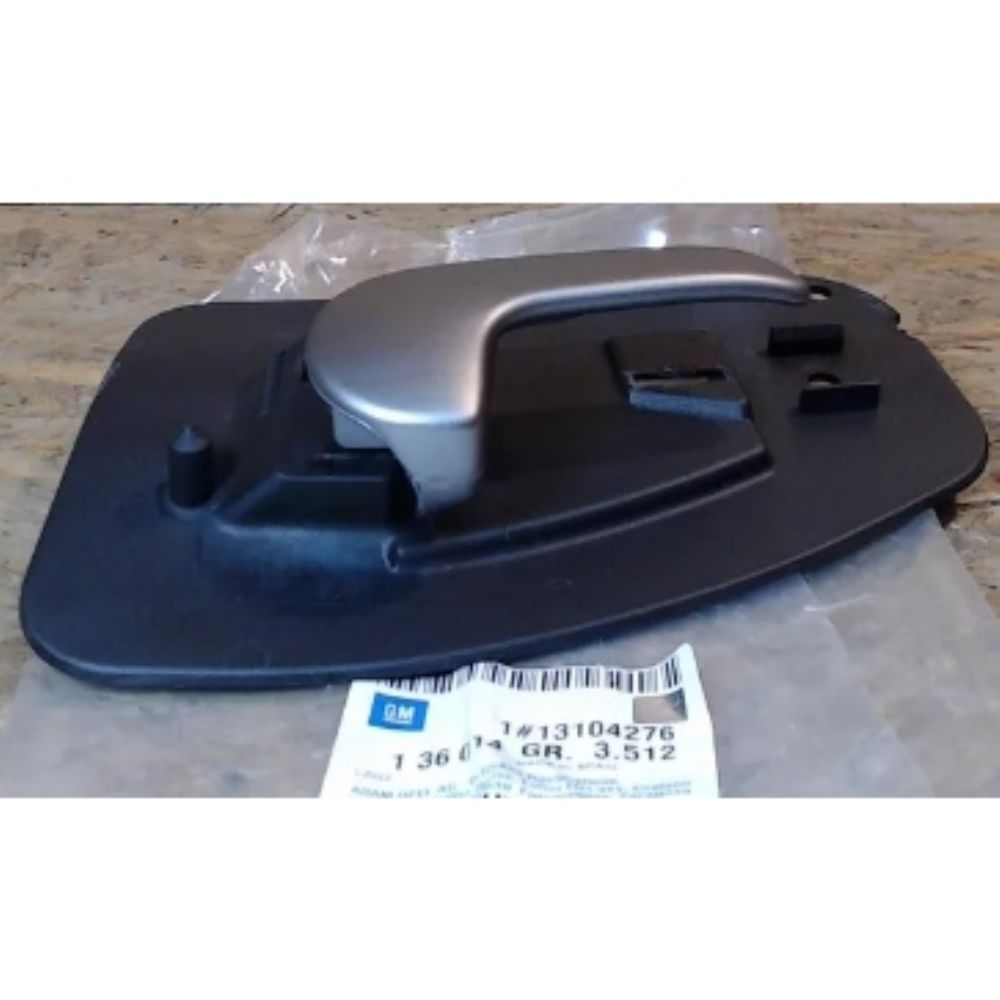 Product Code : 13104276 - Opel Corsa C Right Rear Door Interior Opening Handle Matte Chrome GM Original 13104276 - 136614