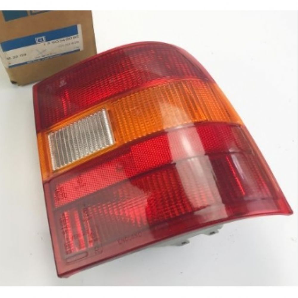 Product Code : 1223129Ç - Opel Vectra A Right Taillight 1988-1992 (Exit Solid) GM Genuine 1223129 - 90349096 - 90349096