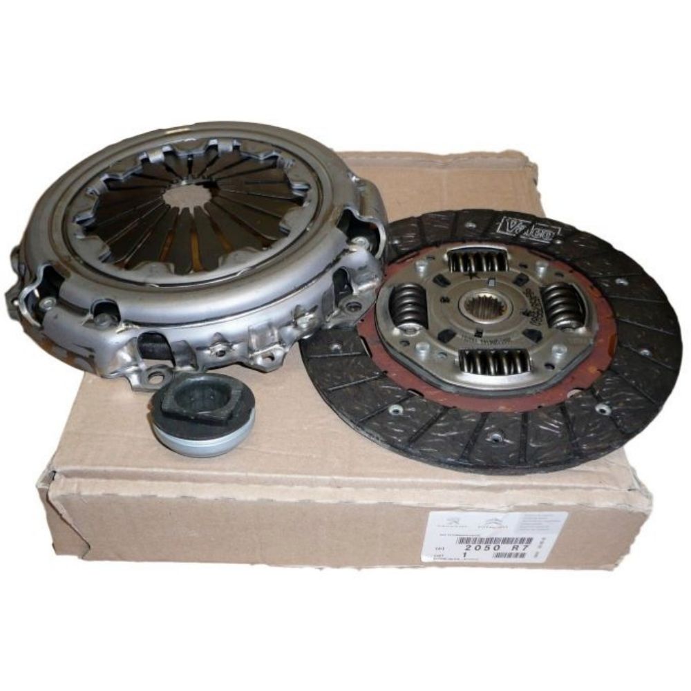 Product Code : 2050R7 - Clutch Set Manual Gear 1.4 - 1.6 16V Peugeot 106/206/306/Partner/Saxo/Berlingo 2050.R7 - 1636268780