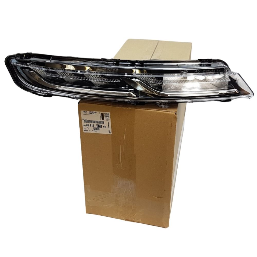 Product Code : 9821287080 - Citroen Cactus Right Front Turn Signal Lamp PSA Original 9821287080 - 542674731