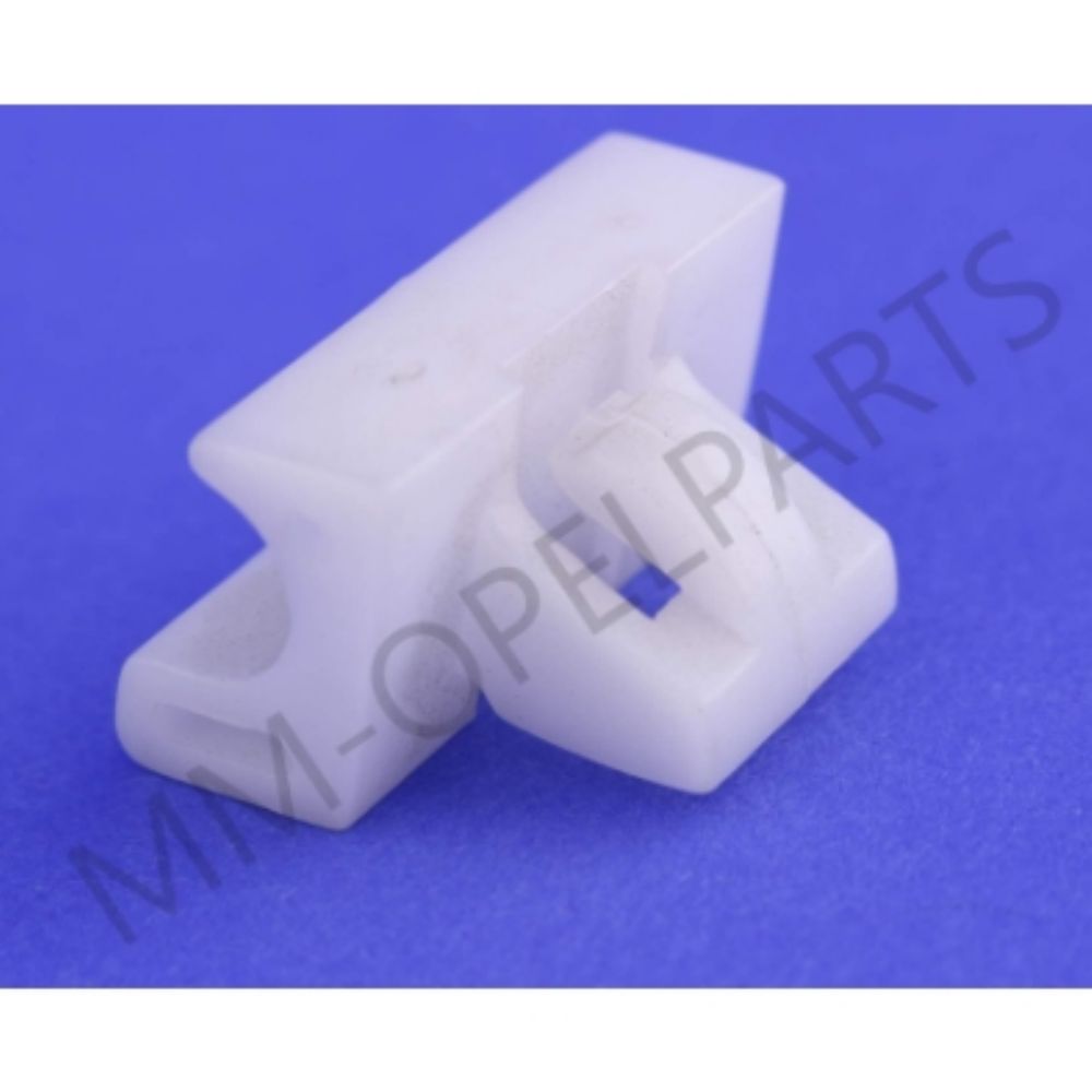 Product Code : 90158391 - Opel Corsa A Headlight Clip GM Original 90158391