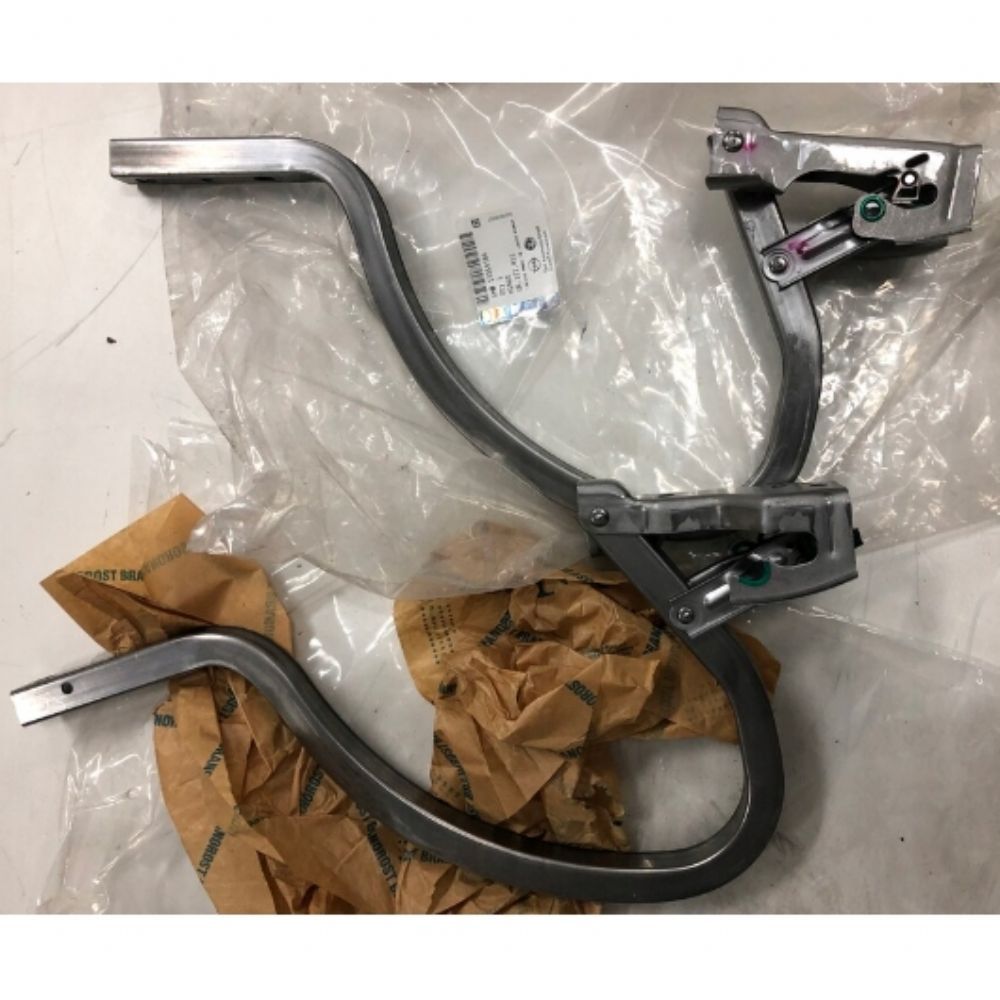 Product Code : 13354185 - Opel Astra J Tailgate Hinge Left GM Genuine 13354185 - 176254