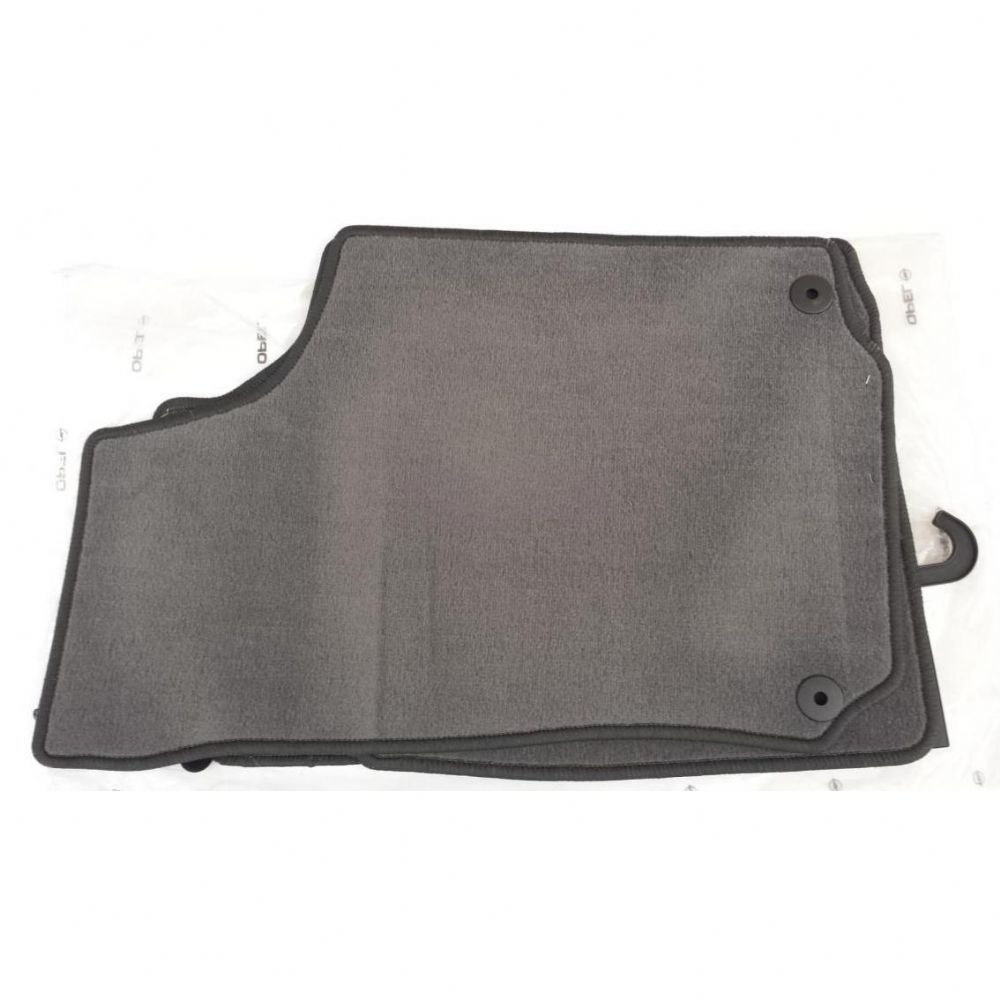 Product Code : 1723602 - Opel Combo C Carpet Floor Mats GM Genuine 1723602 - 93181368