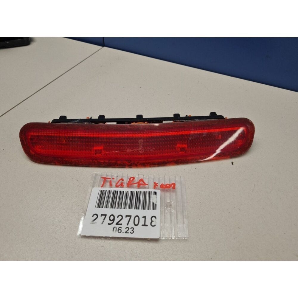 Product Code : 93164334 - Opel Tigra B Centre Additional Stop Lamp (Additional Brake) GM Original 93164334 - 6223045