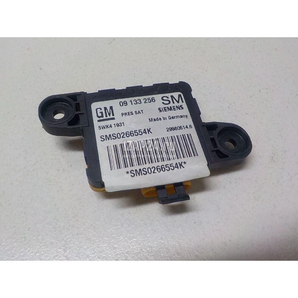 Product Code : 9133256 - Opel Astra G Front Left Side Impact Sensor (Airbag Airbag) GM Original 9133256 - 1238124