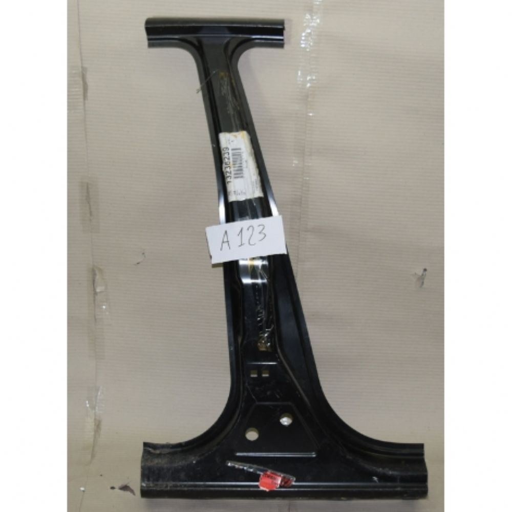 Product Code : 5122278 - Opel Corsa D Right Outer B Pillar Sheet L68 GM Genuine 5122278 - 13236239