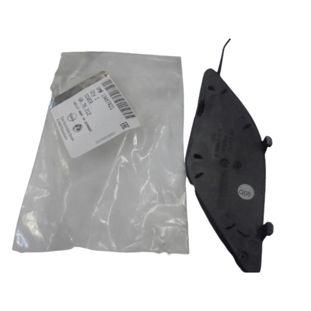 Product Code : 13487421 - Opel Insignia B GSI Rear Bumper Drawbar Cover GM Original 13487421