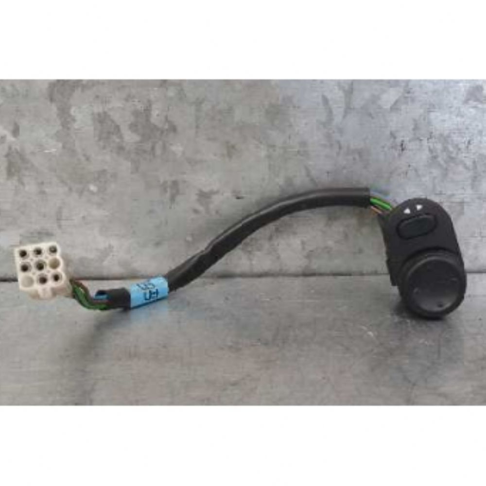 Product Code : 90509211 - Opel Omega B Outside Rear View Mirror Adjustment Knob GM Genuine 90509211 - 1240527