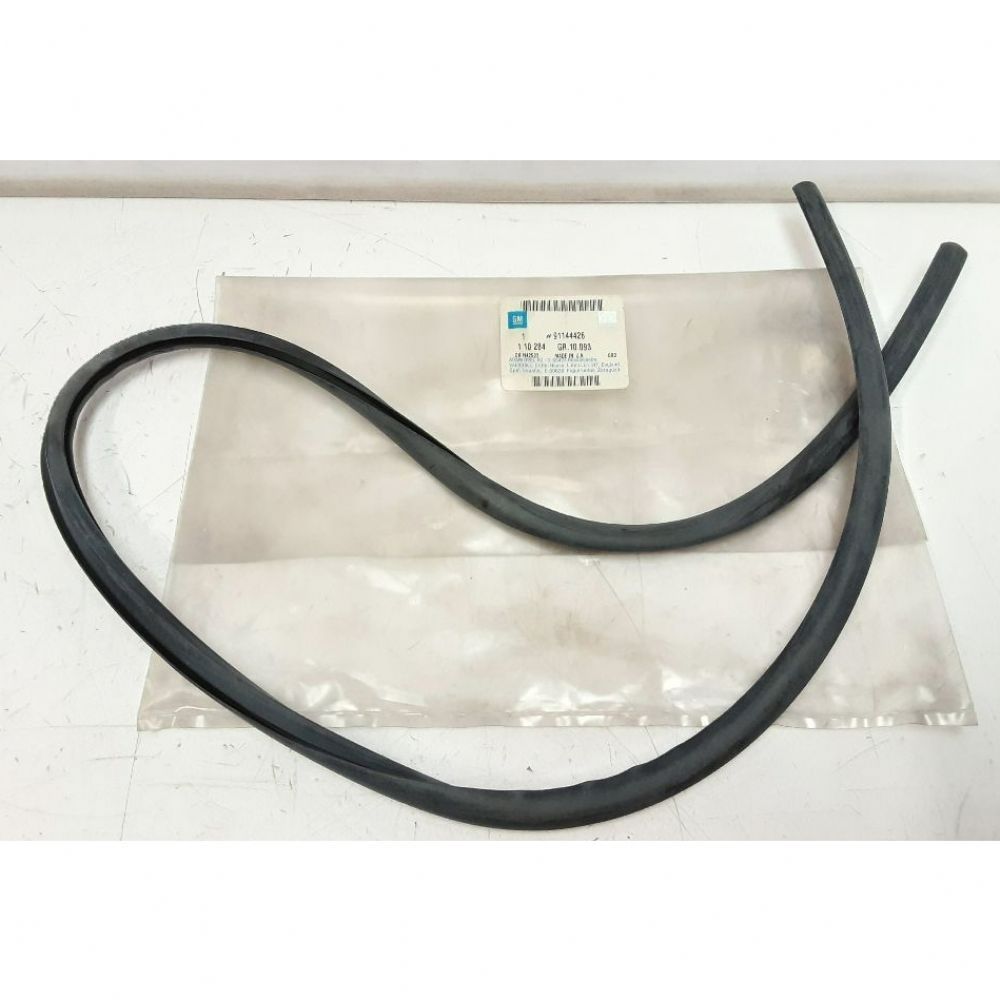 Product Code : 91144426 - Opel Frontera A Windscreen Top Seal GM Original 91144426 - 110284