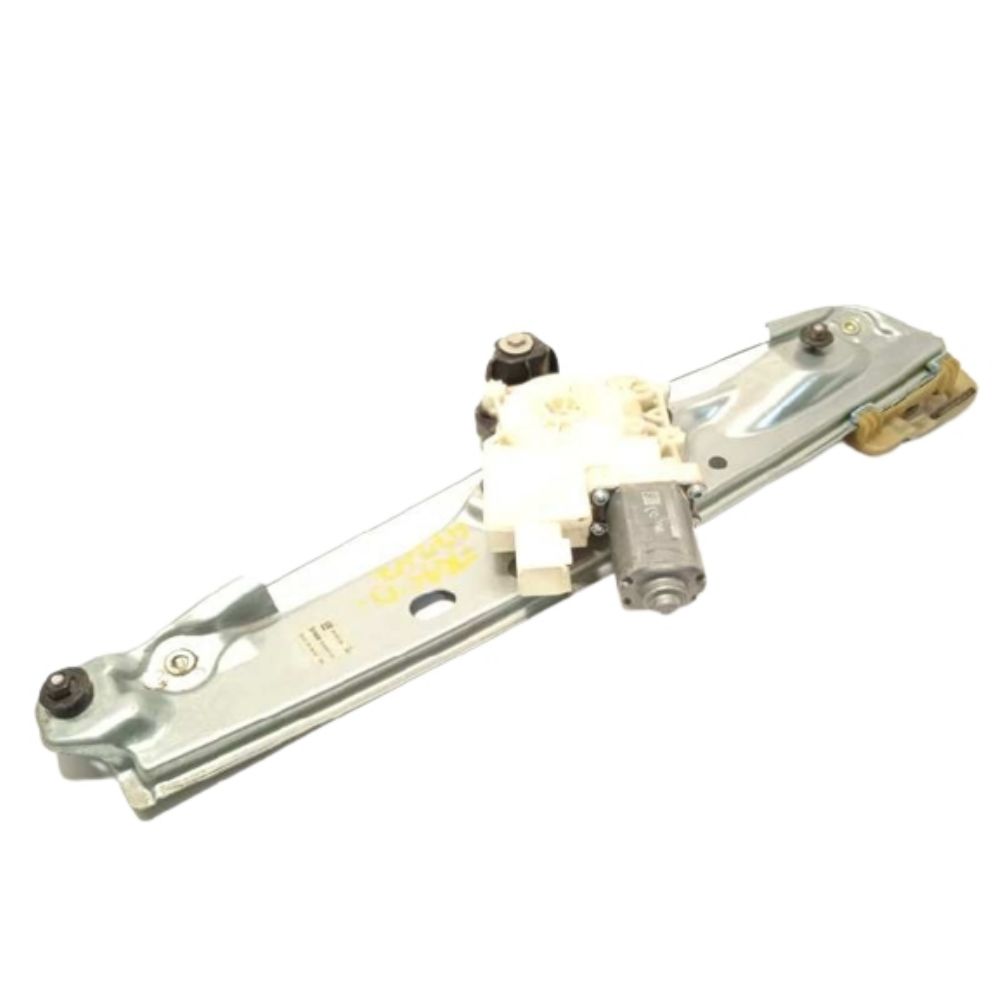 Product Code : 39142320 - Opel Astra K Right Rear Door Window Jack Electric Motorised Type GM Original 39142320