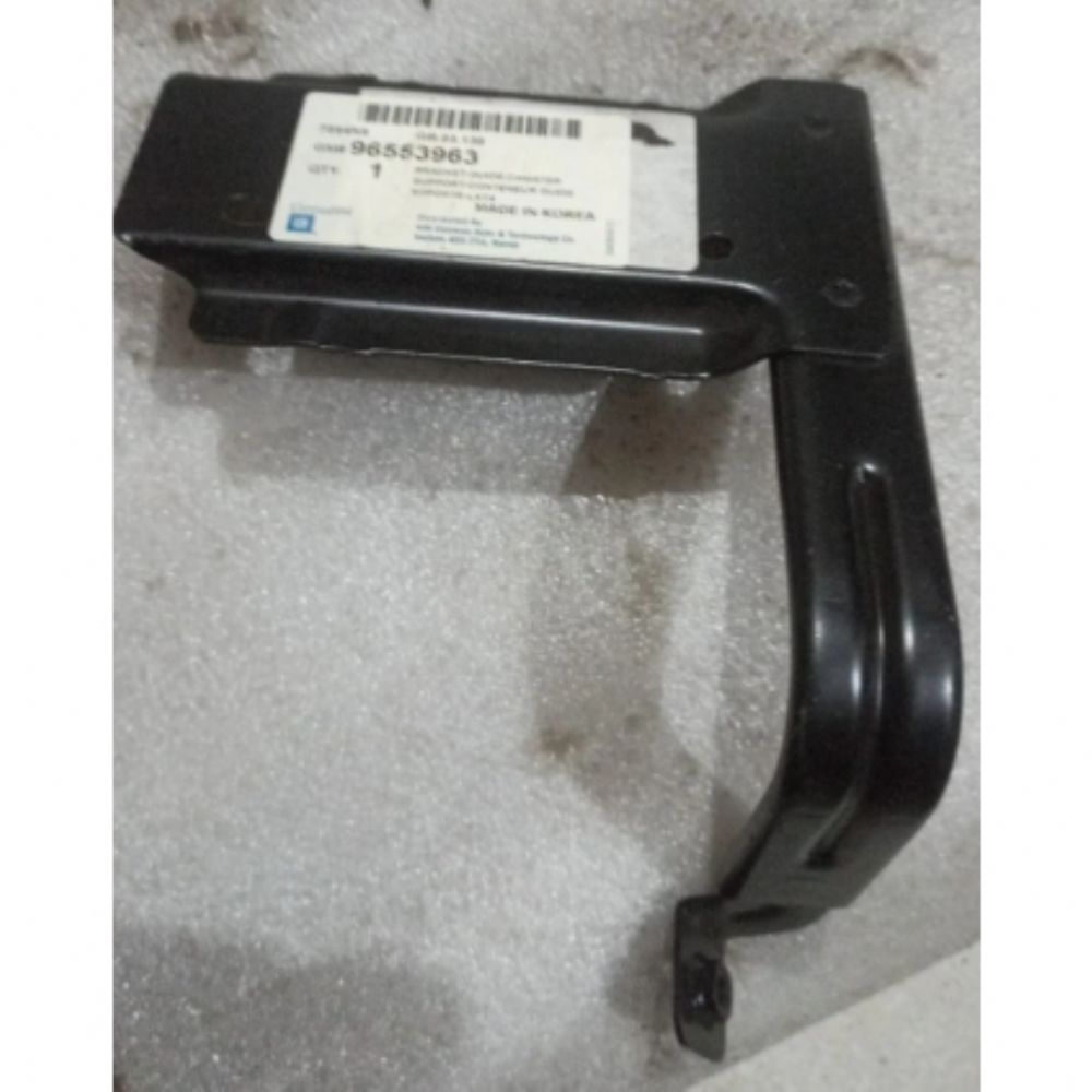 Product Code : 96553963 - Chevrolet Lacetti Fuel Waiting Canister Bracket GM Genuine 96553963