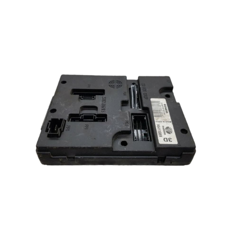 Product Code : 96411989 - Chevrolet Evanda Remote Key Control Unit GM Genuine 96411989