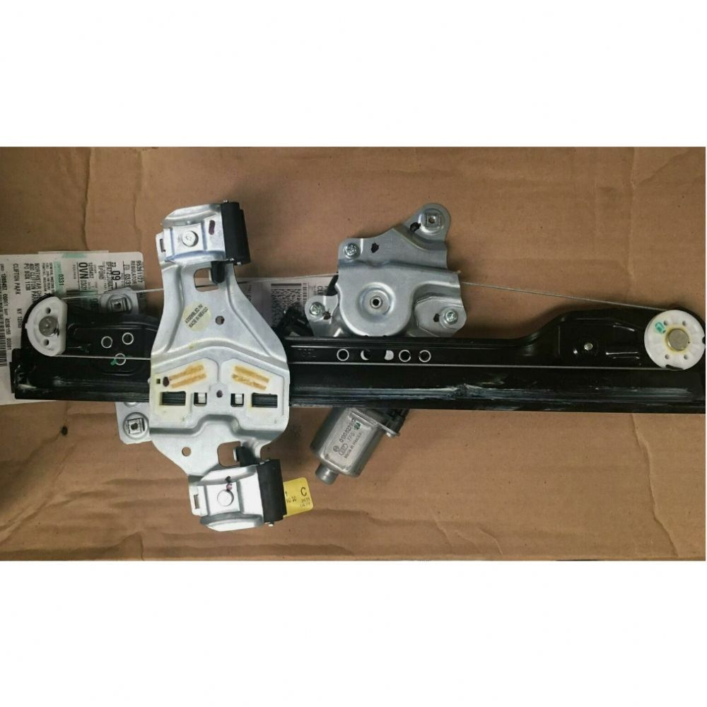 Product Code : 95391127 - Chevrolet Aveo T300 Left Front Window Regulator GM Genuine 95391127 - 42339889