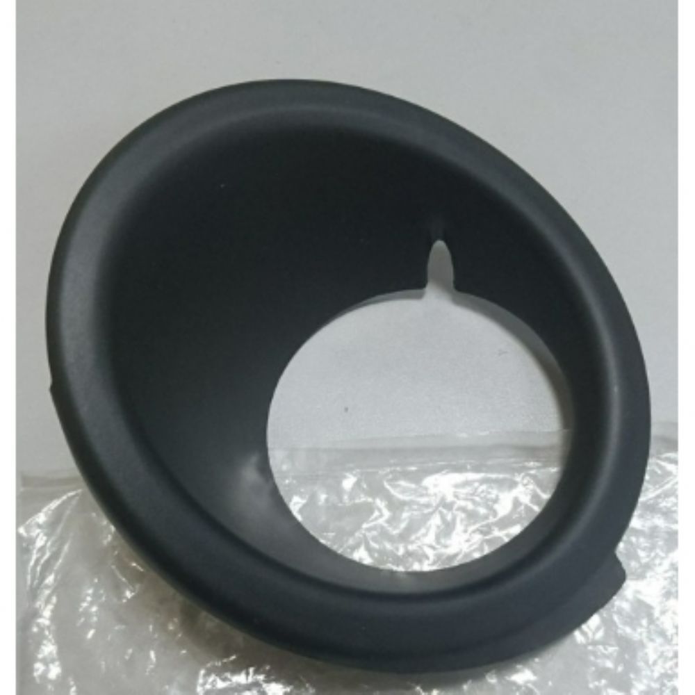 Product Code : 96800026 - Chevrolet Captiva Left Fog Light Bezel Black GM Original 96800026