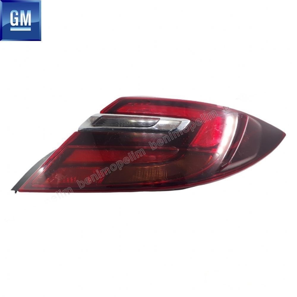 Product Code : 39024199C - Opel Insignia Sedan 2013-2015 Stop Lamp Right (Slightly Scratched) GM Original 39024199C - 1222640