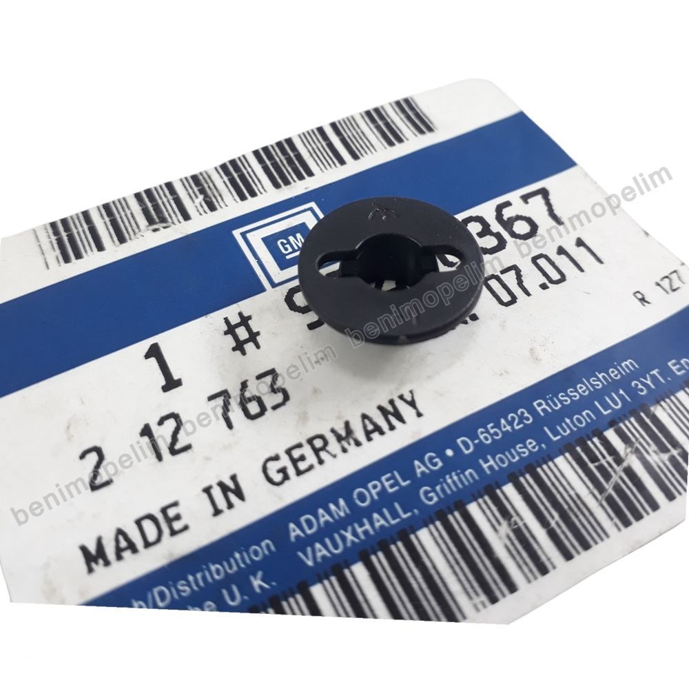 Opel Kadette E Engine Compartment Insulation Clip GM Genuine 90270367 - 212763