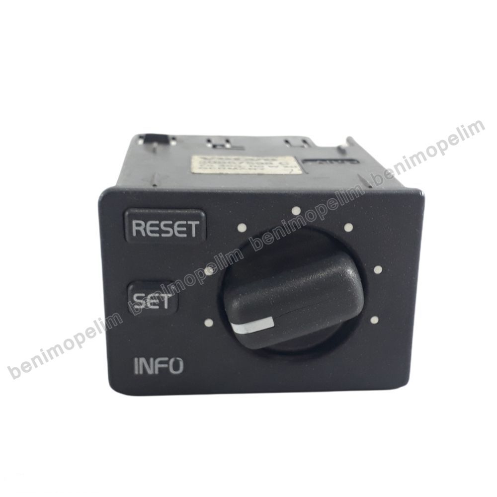 Product Code : 30857598 - Volvo S40, V40 Speed Control Unit Original 30857598