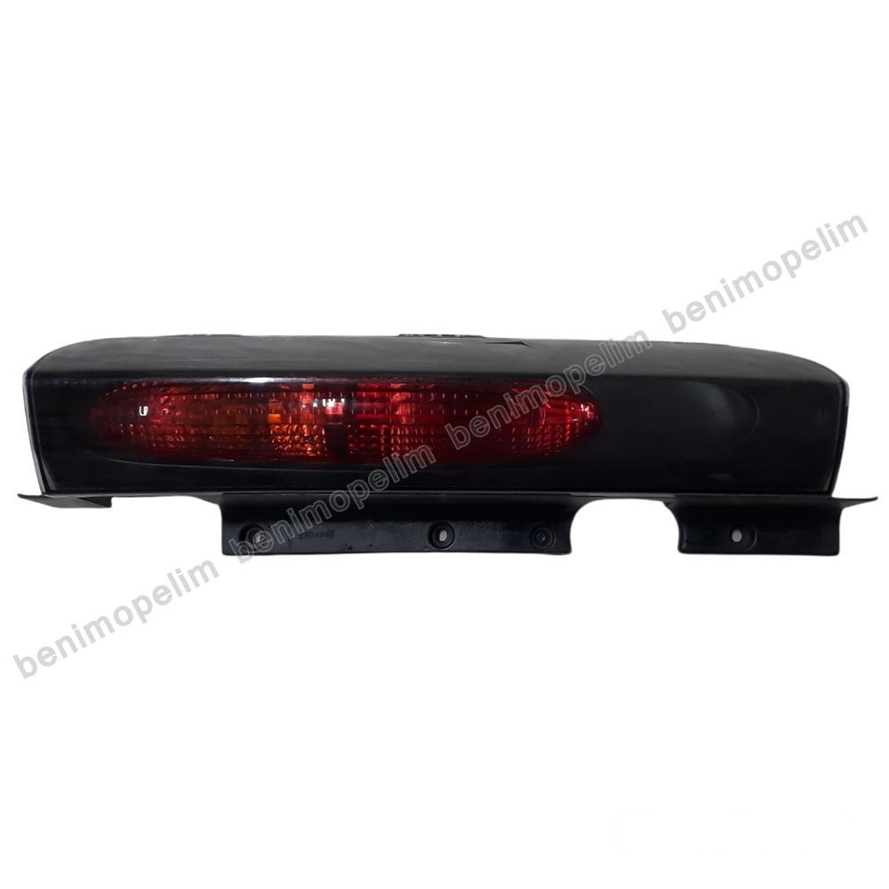 Product Code : 4413012H - Opel Vivaro A, Renault Trafic Wide Door Left Rear Taillight (Glass Cracked) GM Genuine 4413012H - 93852717