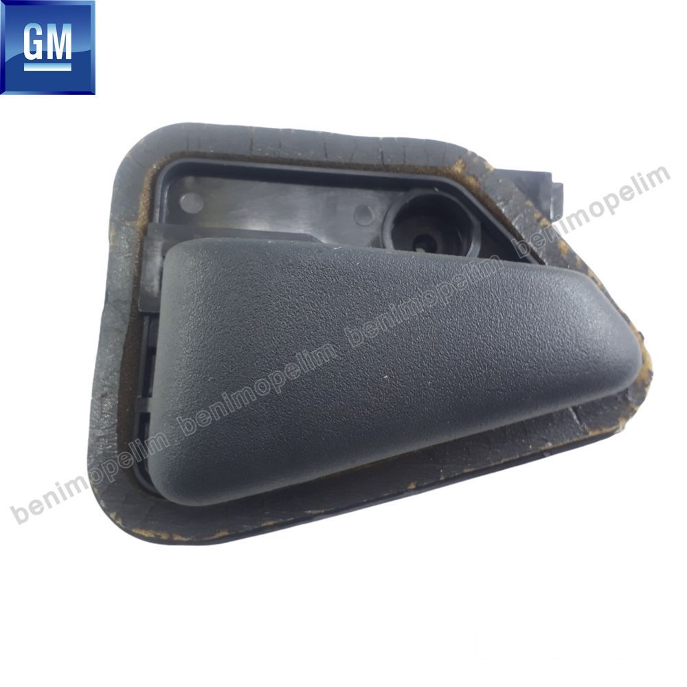 Product Code : 136617 - Opel Omega A Left Door Inside Opening Handle GM Genuine 136617 - 90282971