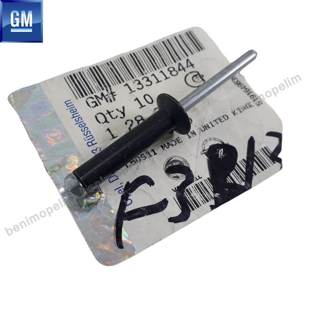 Product Code : 128220 - Opel Meriva B Door Rivet GM Genuine 128220 - 13311844