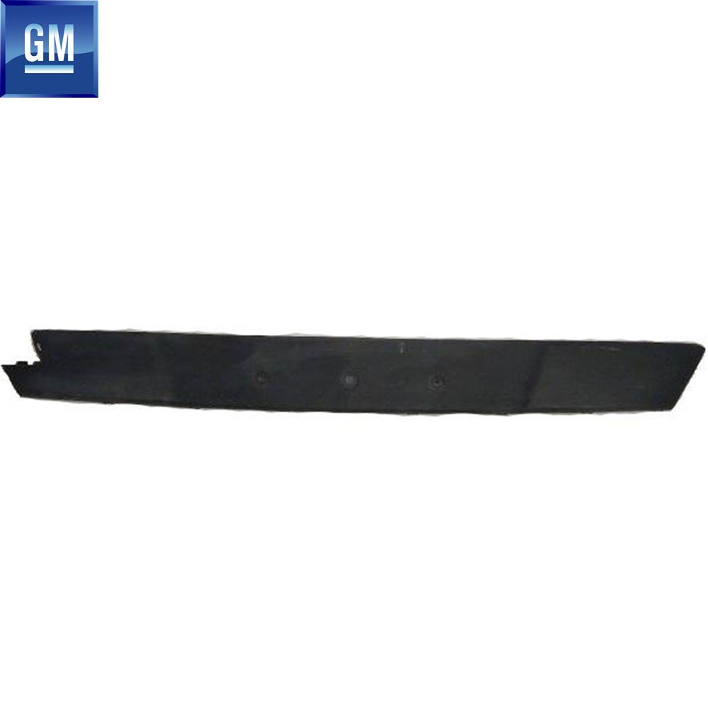 Product Code : 13387317 - Opel Astra J 2012 Onwards Front Number Plate Moulding With Parking System GM Original Excluding Bumper 13387317 - 1401036