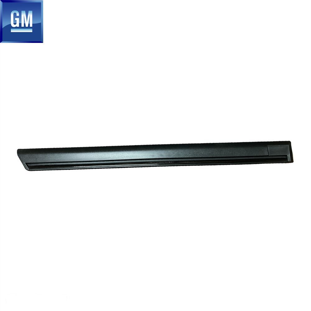 Product Code : 90510581 - Opel Vectra A Right Rear Door Trim Striped GM Genuine 90510581 - 171070