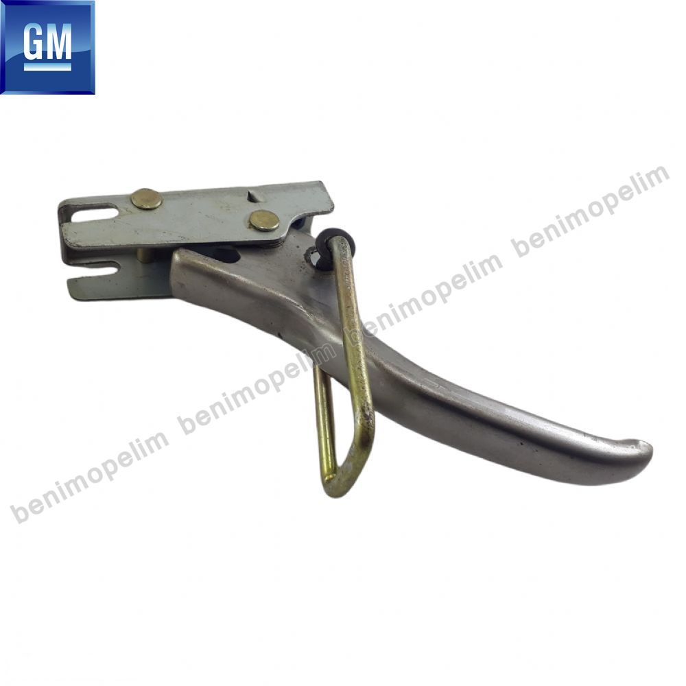 Product Code : 133053 - Opel Combo C Rear Tailgate Left Top Hinge Cover GM Genuine 133053 - 97210589