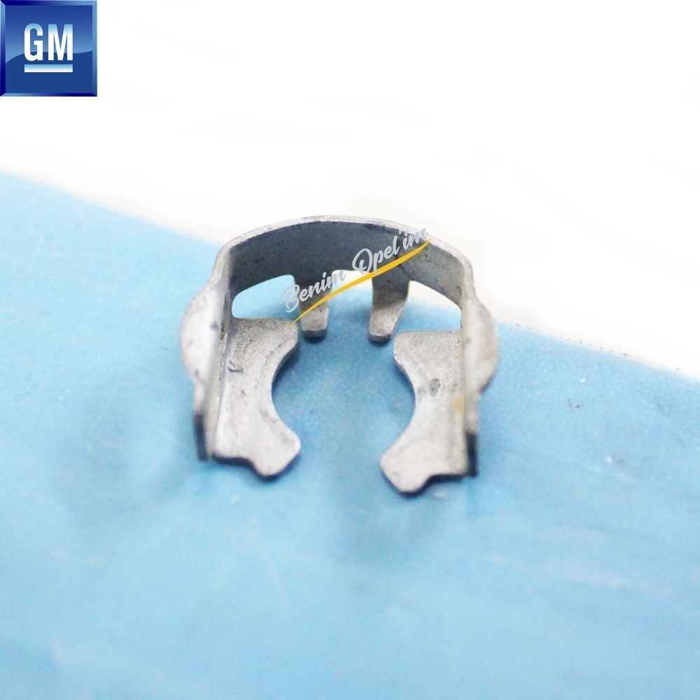 Product Code : 90183431 - Opel Injector Clamp 1983-2007 GM Original 90183431 - 817921