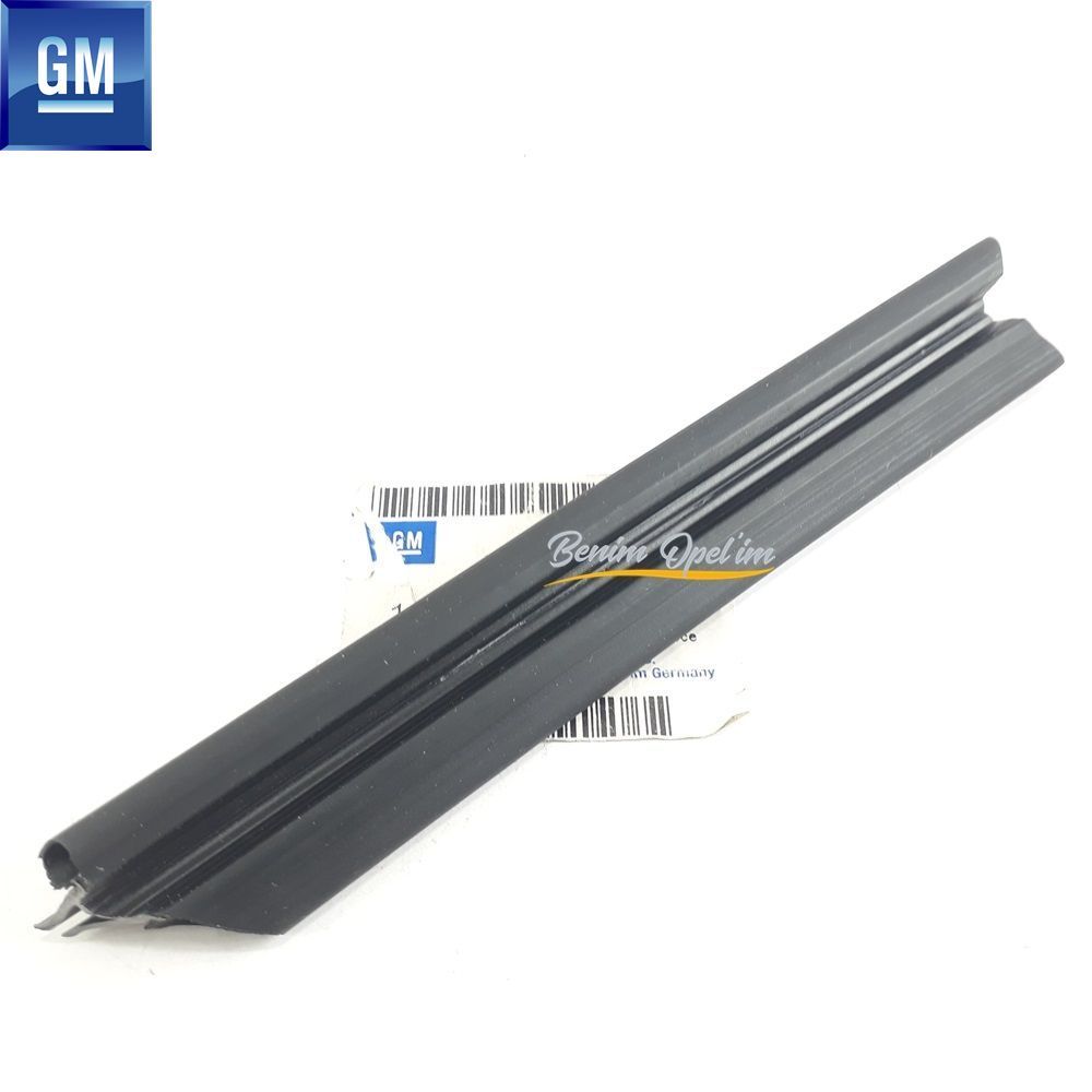 Product Code : 162463 - Opel Astra H Right Rear Fixed Corner Glass Support GM Genuine 162463 - 13124178