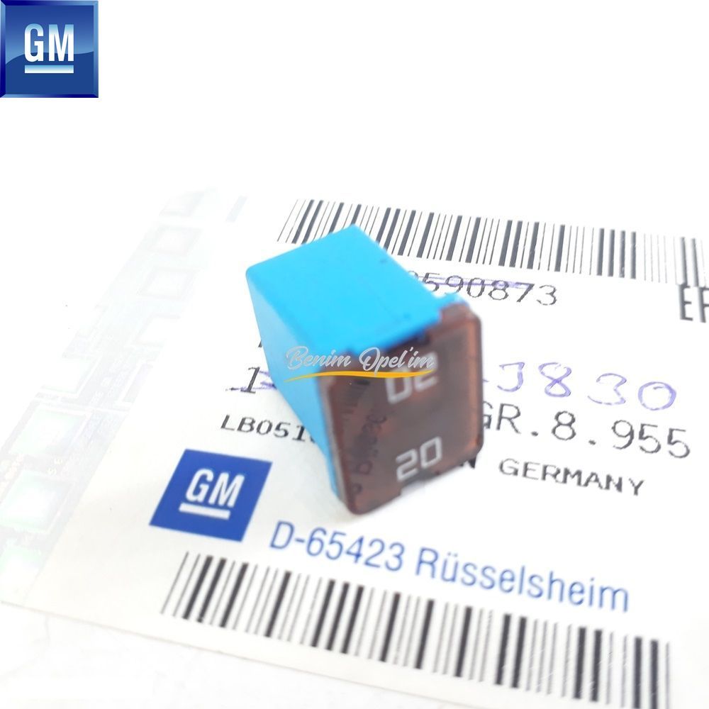 Product Code : 123830 - Opel Vivaro A Astra J Cruze 20 Amp Box Fuse Blue Short Type GM Original 123830