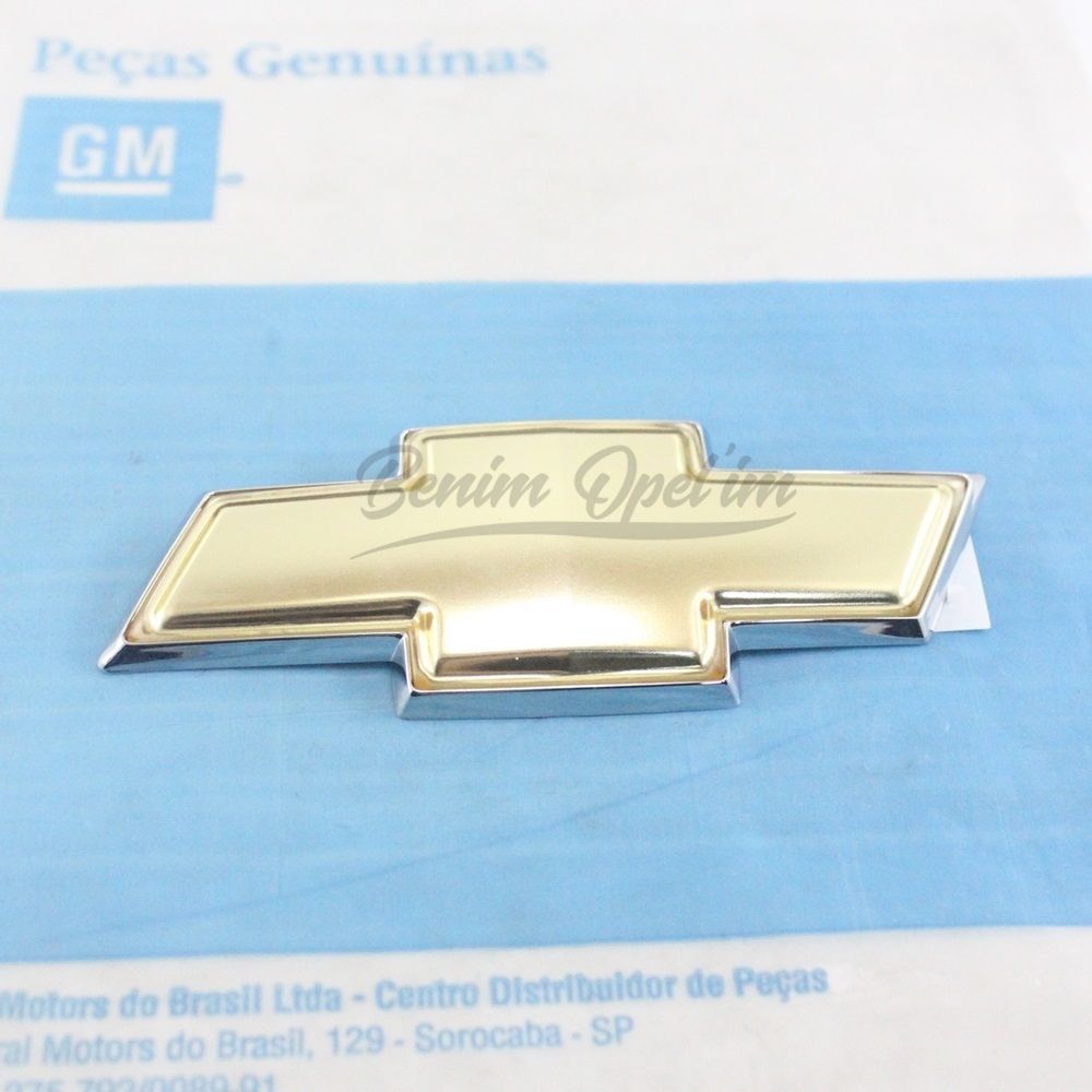 Chevrolet Rezzo Rear Boot Chevrolet Emblem GM Genuine 96492730