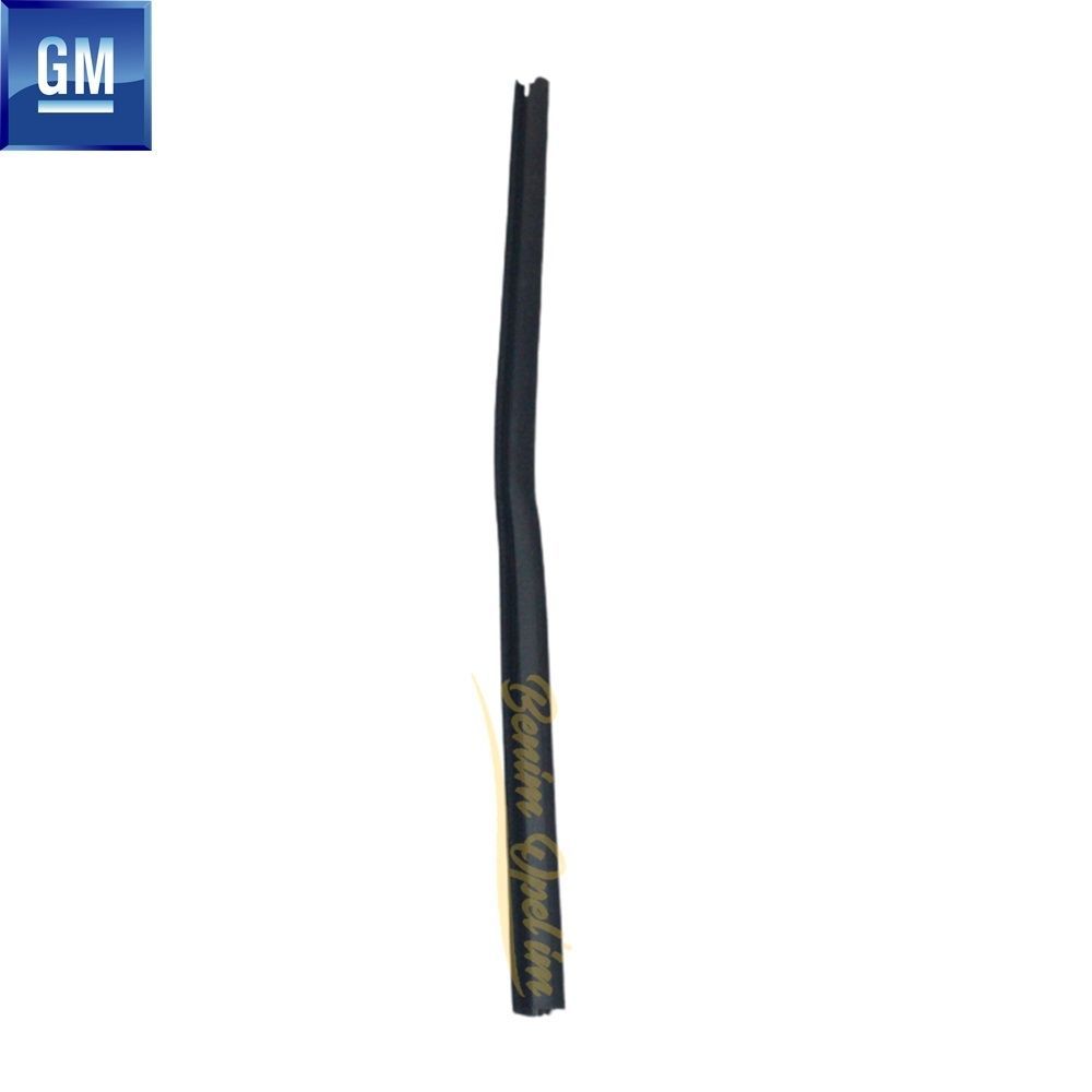 Product Code : 154122 - Opel Corsa B Right Front Windscreen Inner Stripper Wick GM Genuine 154122 - 90482284