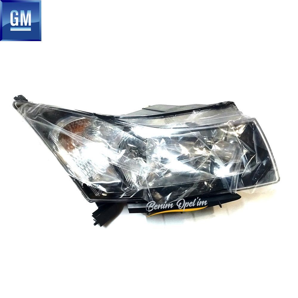 Product Code : 95990114 - REMOVAL aa Chevrolet Cruze Right Front Headlamp GM Genuine 95990114