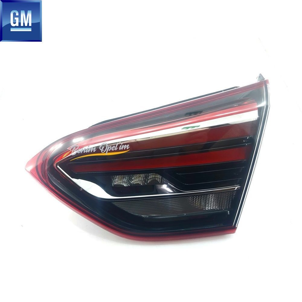 Product Code : 39137528 - Opel Crossland X Right Rear Inner Trunk Stop Lamp GM Genuine 39137528 - 13467985