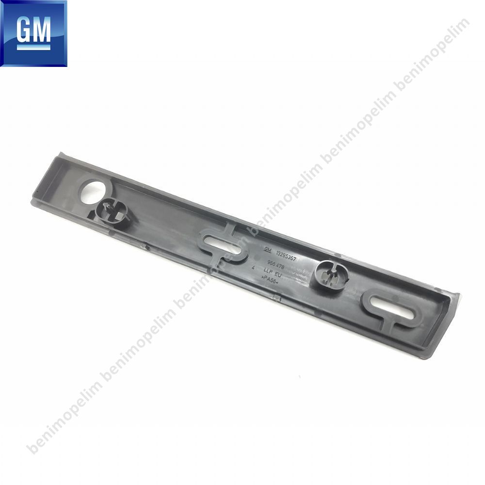 Product Code : 181347 - Opel Astra J Right Centre Pillar Cover (Bracket) GM Genuine 181347 - 13285357