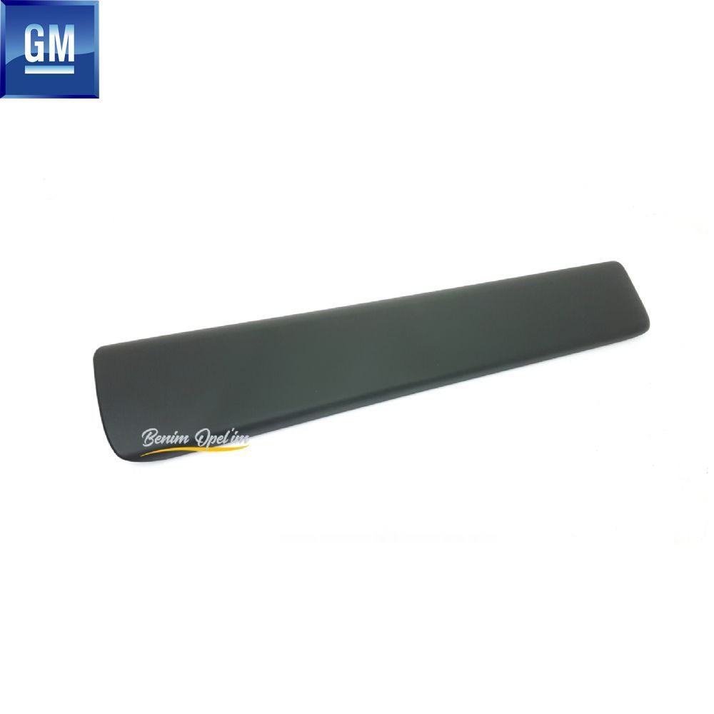 Product Code : 91165345 - Opel Vivaro A, Renault Trafic Right Front Door Bottom Trim GM Genuine 91165345 - 4408630