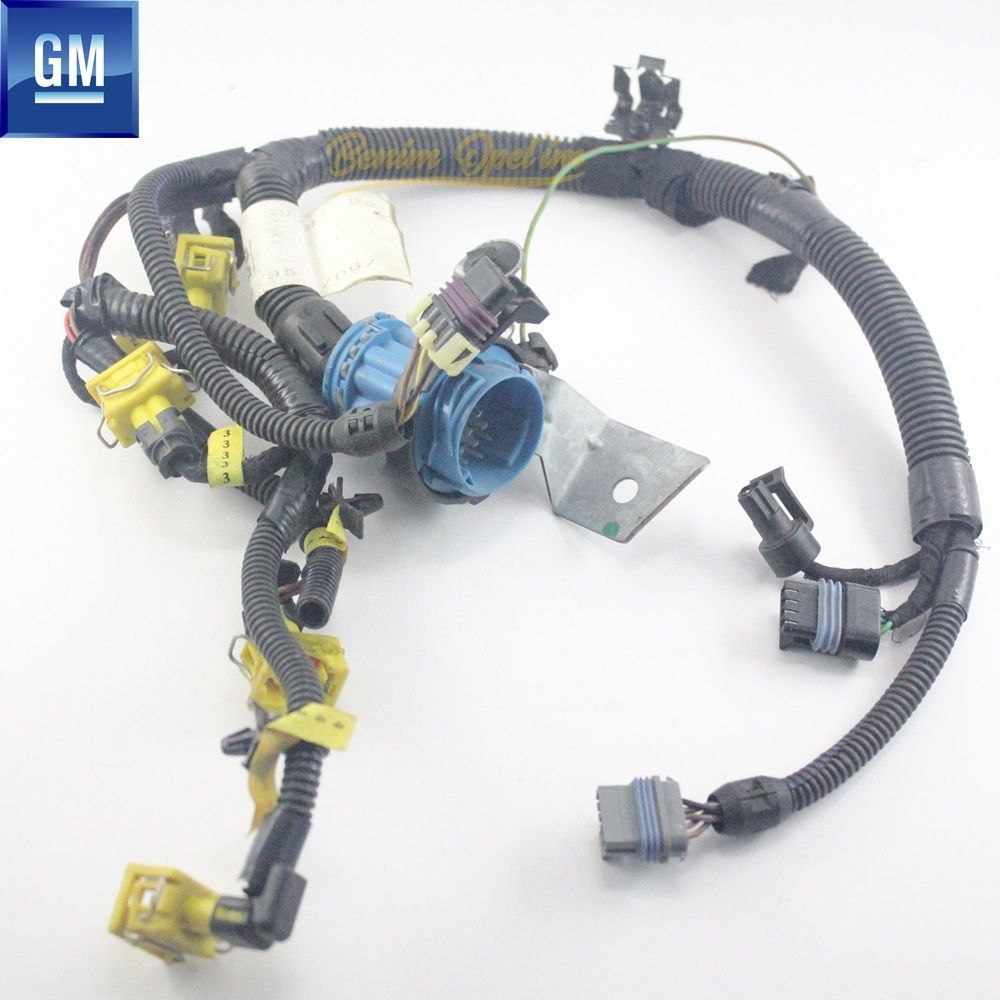 Product Code : 1297897 - Opel Corsa B, Tigra A Fuel Spray Cable Complete 1.4/1.6 GM Genuine 1297897 - 90483537