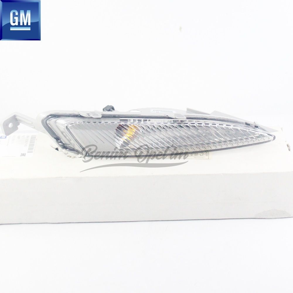 Product Code : 13367143 - Opel Astra J Right Front Signal Lamp (Cornering Turn Light) GM Original 13367143 - 1226161