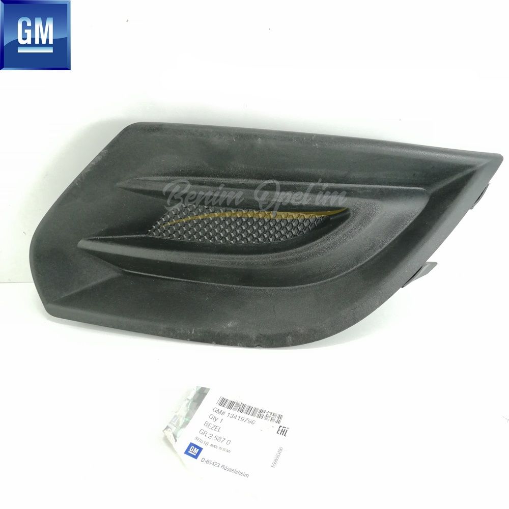 Opel Corsa E Fogless Front Bumper Right Fog Light Cover Black GM Original 13419796 - 1223298