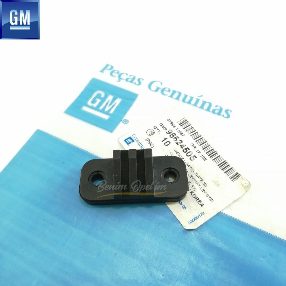 Chevrolet Captiva Left Bonnet Hinge And Boot Wedge GM Genuine 96624505 - 95408481