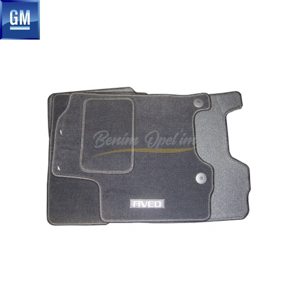 Product Code : X0079064 - Chevrolet Aveo Carpet Floor Mats Black (Old Type) GM Genuine X0079064