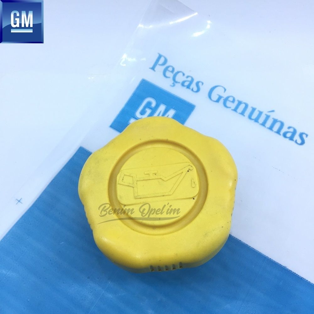 Product Code : 650048 - Engine Oil Cap Yellow 1.3 Opel Astra J, Corsa D, Corsa E, Meriva B GM Genuine 650048 - 55572449