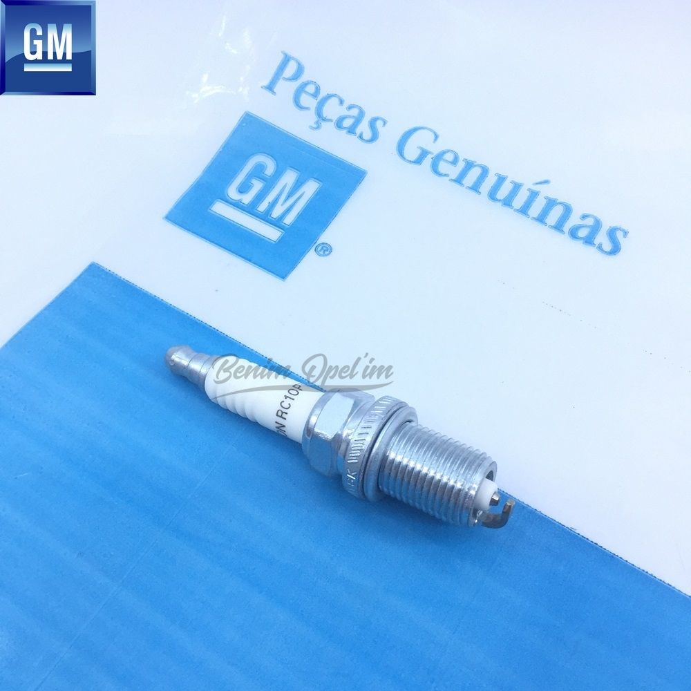 Product Code : 1214462 - Opel Frontera B, Monterey Spark Plug 2.2 GM Genuine 1214462 - 97125969