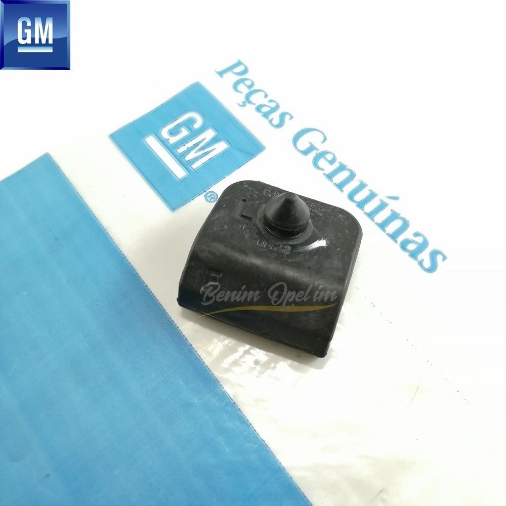 Chevrolet Cruze, Opel Mokka Left Front Engine Bonnet Mount (Stopper) GM Genuine 1160060 - 94567652