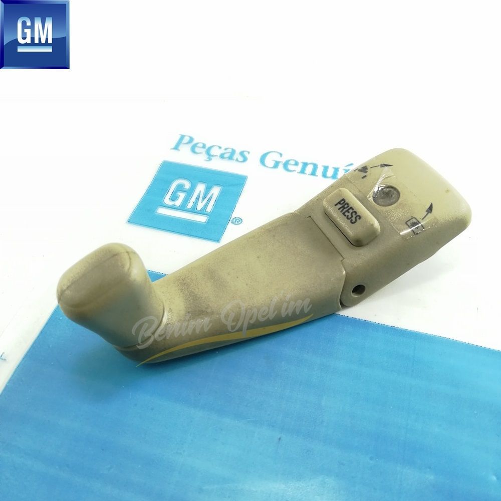 Product Code : 191450 - Opel Omega A, Vectra A Sunroof Opening Handle Light Grey (Press) GM Genuine 191450 - 90255997