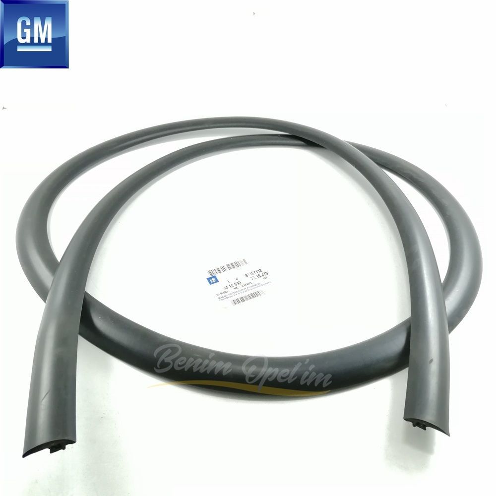 Product Code : 4414090 - Opel Vivaro A, Renault Trafic Rear Tailgate Window Seal GM Genuine 4414090 - 91167112